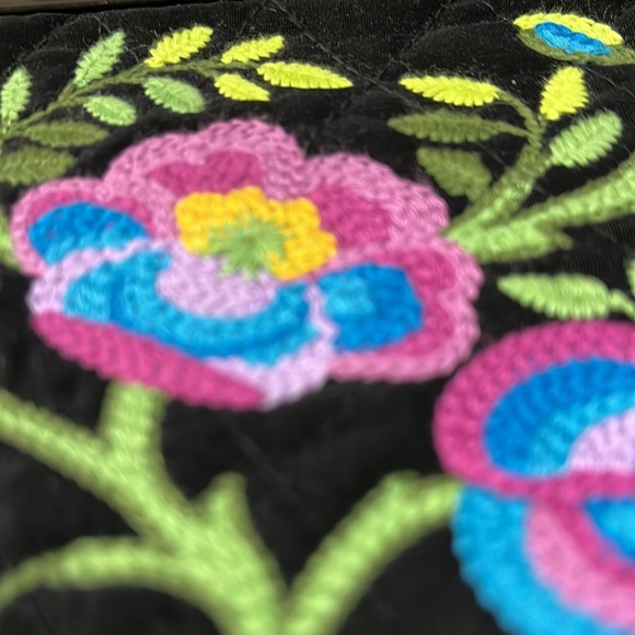 Vera Bradley clutch - Picture 6 of 6